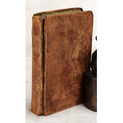 C. Julii Caesaris Quae Extant, Accuratissime cum Libris Editis et MSS Optimis Collata, Recognita & Correcta. Accesserunt Annotationes Samuelis Clarke, S.T.P. Item Indices Locorum, Rerumque & Verborum, Utilissimae